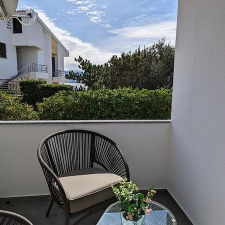 Kricin Sea Apartment Baška Eksteriør bilde